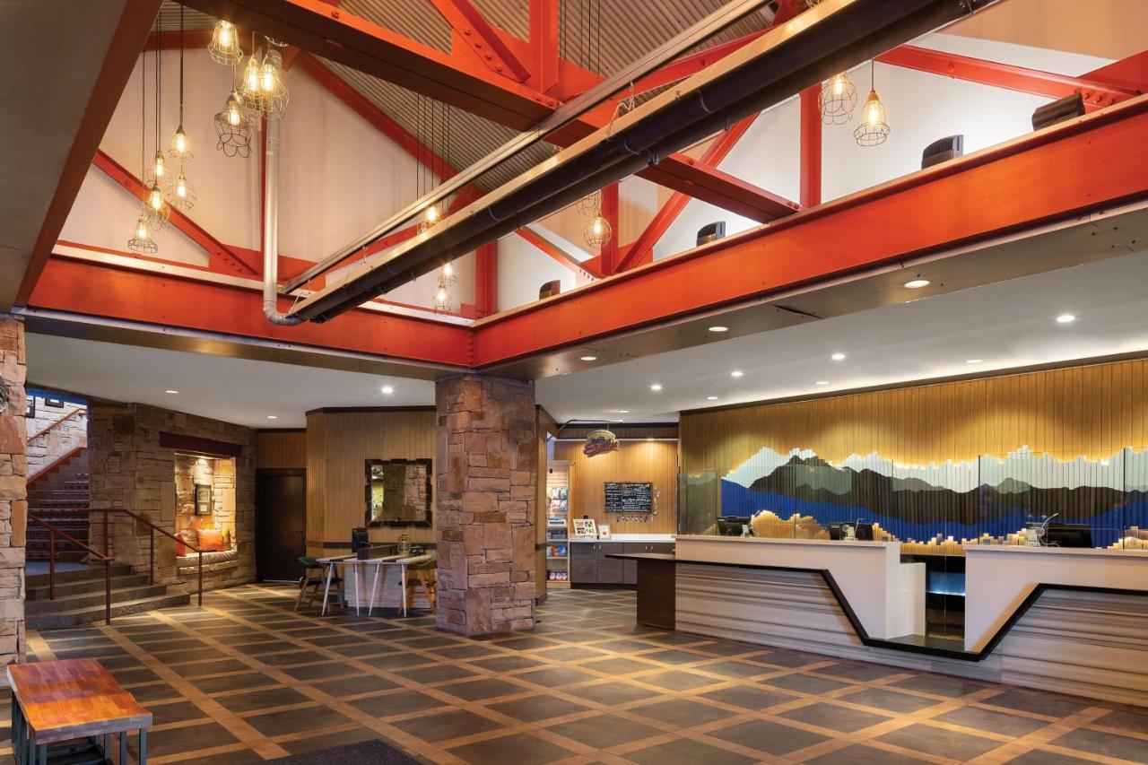 Marriott's Mountainside Hotel 4*